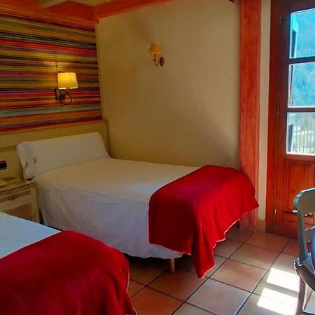 Hotel Villa De Torla Eksteriør billede