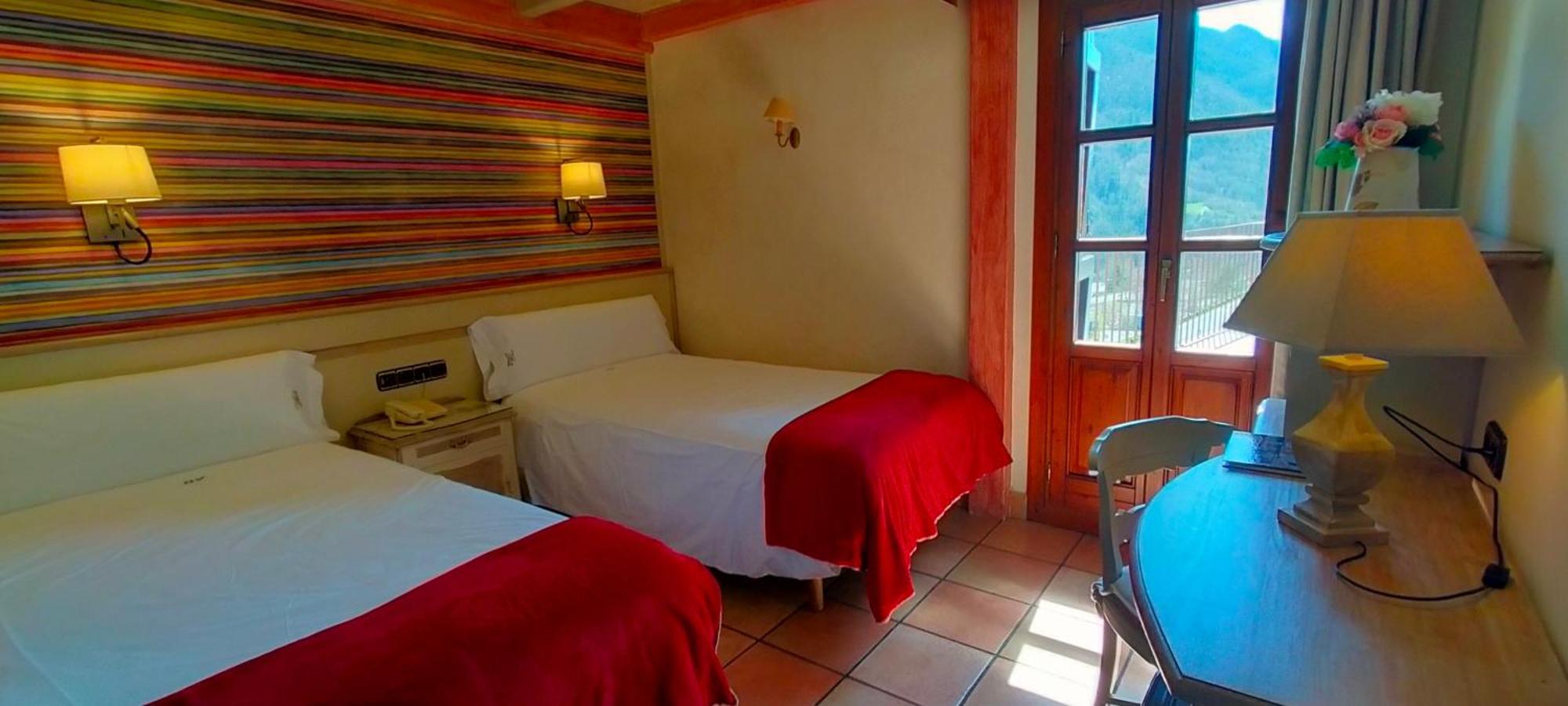 Hotel Villa De Torla Eksteriør billede